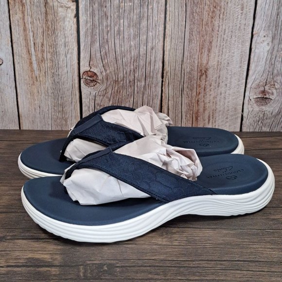 clarks lola point